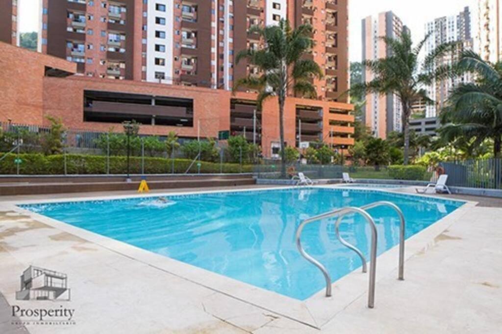 Cómodo Apartamento Cerca Al Poblado Apartamento Medellín